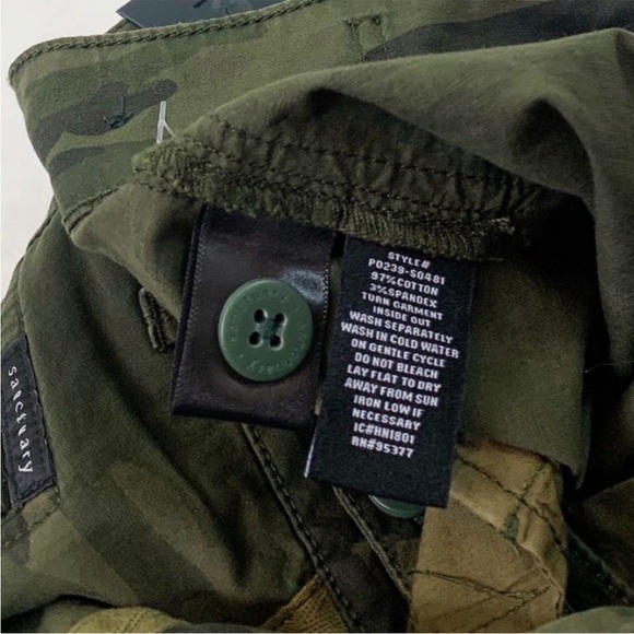 NWT Anthropologie Sanctuary Camo Cargo Cropped Jogger Pants - Picture 9 of 9